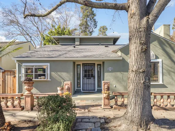1916 44th St, Sacramento, CA 95819