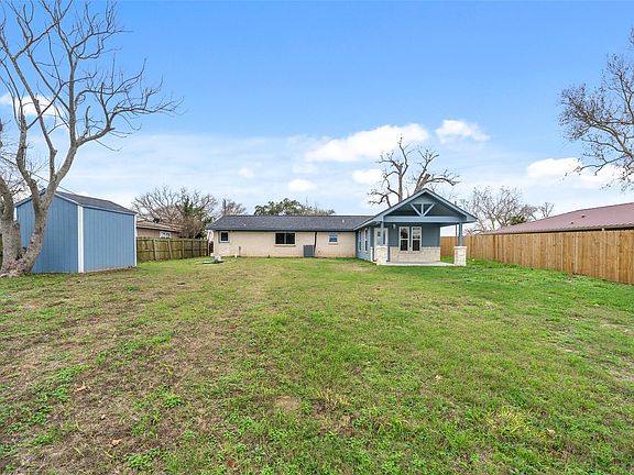 2nd image of 17 County Road 243