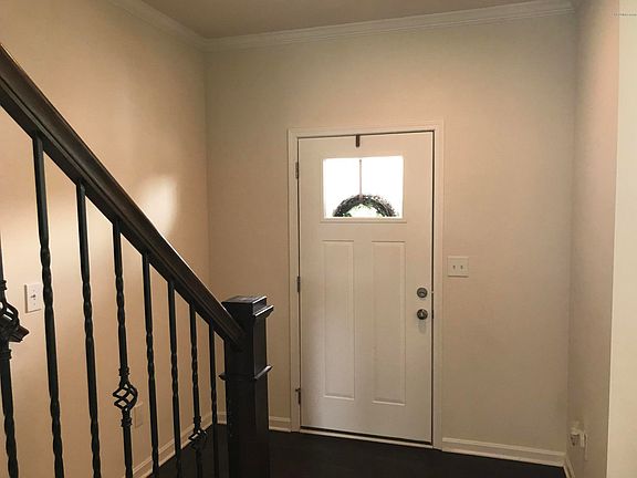 3rd image of 5016 Fawn Valley Dr