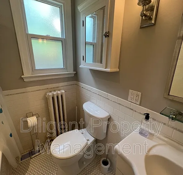642 Bolivar St #MAIN FLOOR — Photo 41