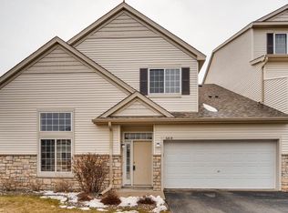6814 Pine Crest Trl S, Cottage Grove, MN 55016