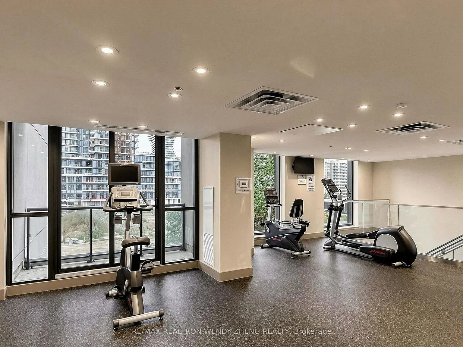 2 bed, $2,850 — Photo 4