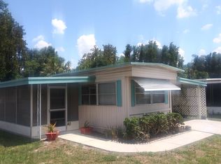 10550 Holloway Dr, Leesburg, FL 34788