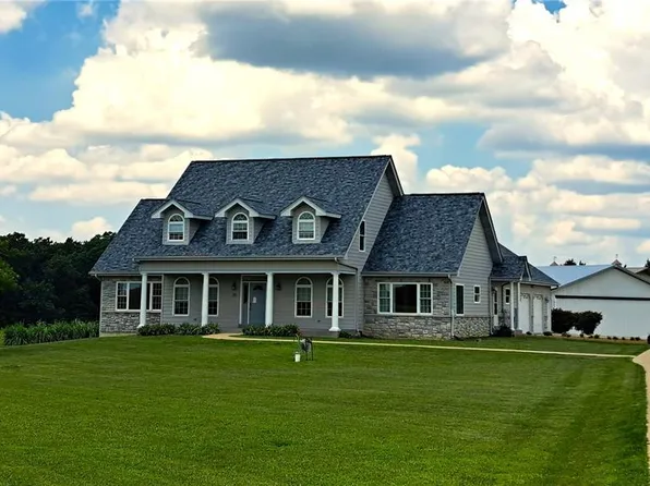 25 Barnstormer Ln, Foristell, MO 63348