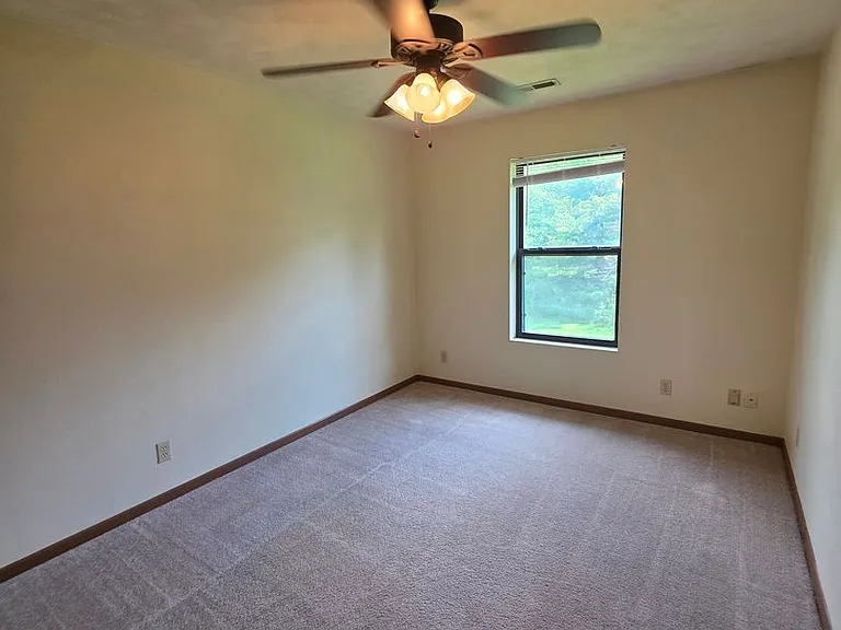 6297 Garrett Ln — Photo 22