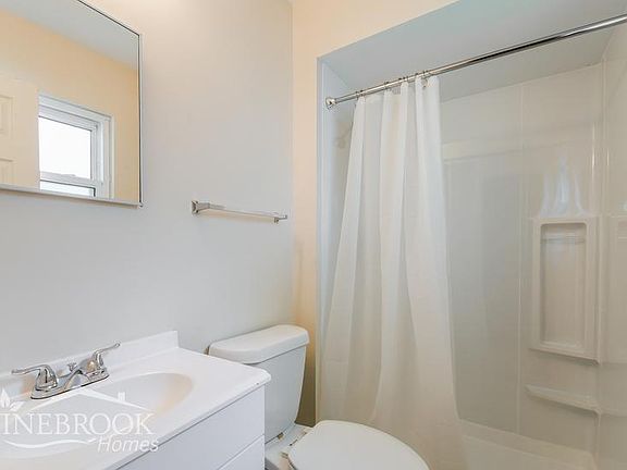5th image of 11440 Fox Hall Ln