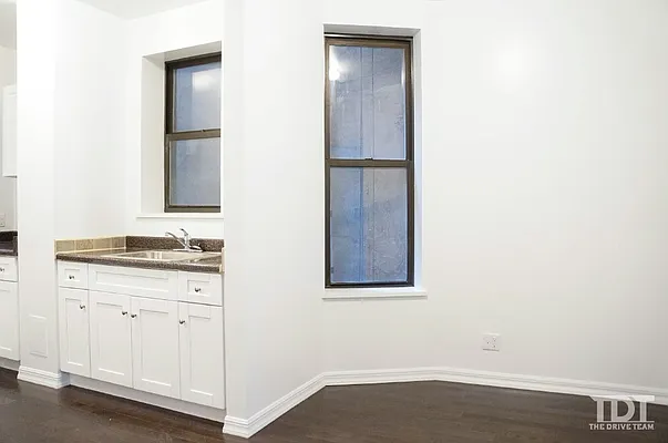 Rented by J Misrahi Realty Corp | media 25