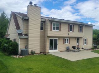 11705 W Howard Ave, Greenfield, WI 53228
