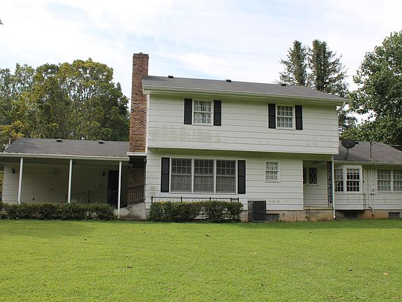 2nd image of 111 Oak Park Dr