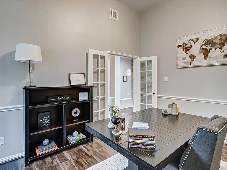 18207 Red Eagle Ct — Photo 27