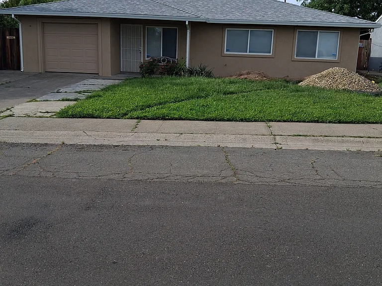 4120 David Dr — Photo 10