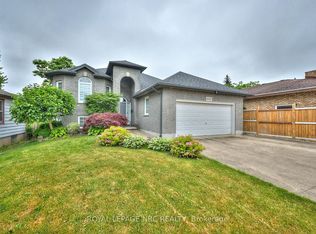 4100 Kalar Rd, Niagara Falls, ON L2H1S6