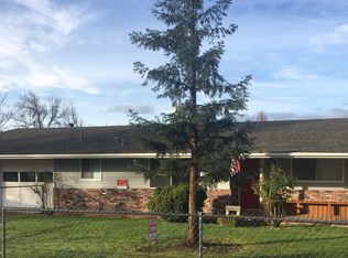 1510 NW Lester St, Roseburg, OR 97471