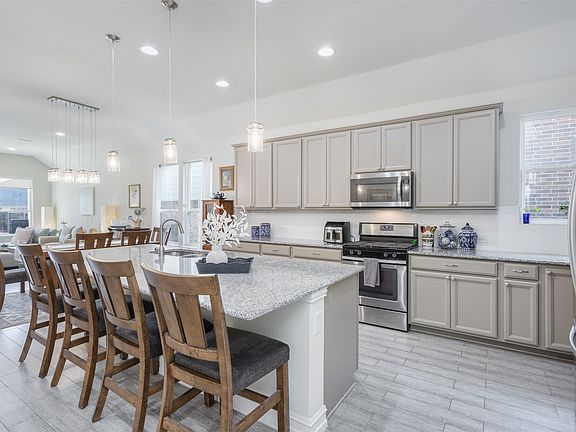 3rd image of 5312 Leyton Dr