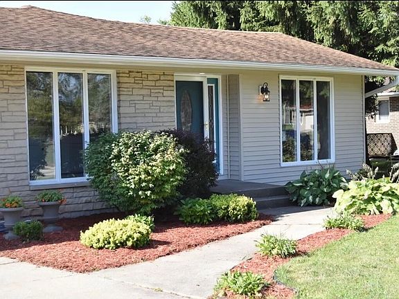 3rd image of 2491 W 64th Ave