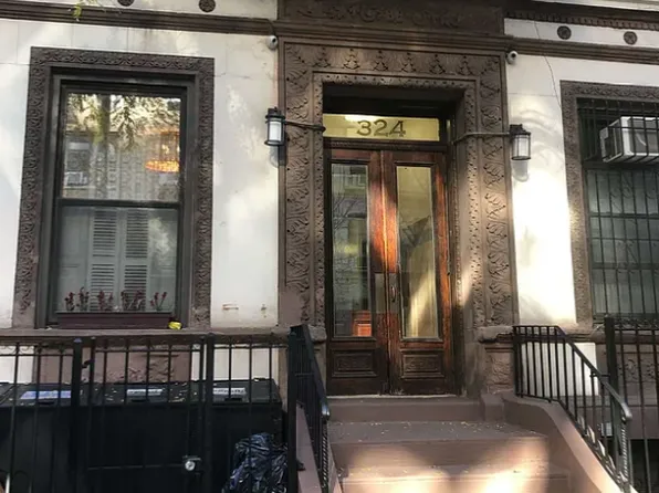 324 East 90th Street image 12 of 13