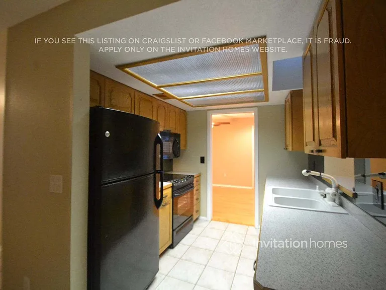 13353 Hacienda Dr — Photo 5
