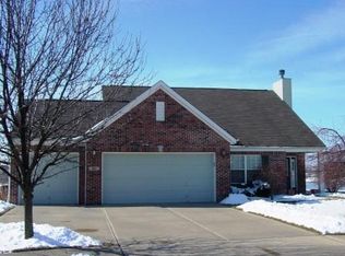111 Dupont Ct, Westfield, IN 46074