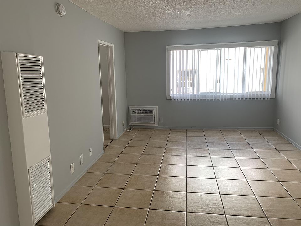 1st image of 940 S Arapahoe St #11382896