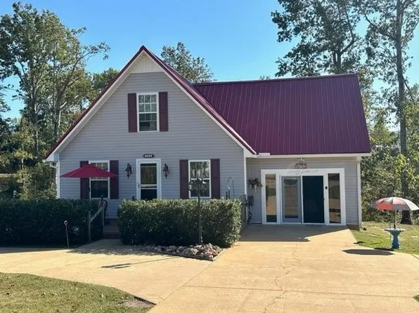4460 Glendale Rd, Morris Chapel, TN 38361