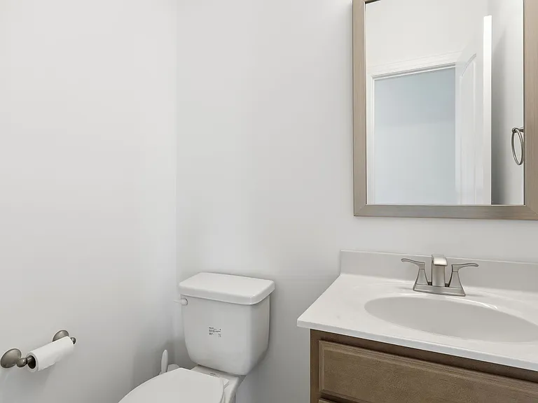 208 Ryker Rd E — Photo 18