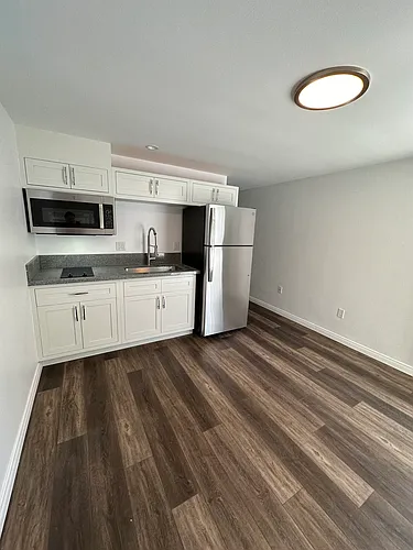 1966 Carmen Ave #5 Photo 1