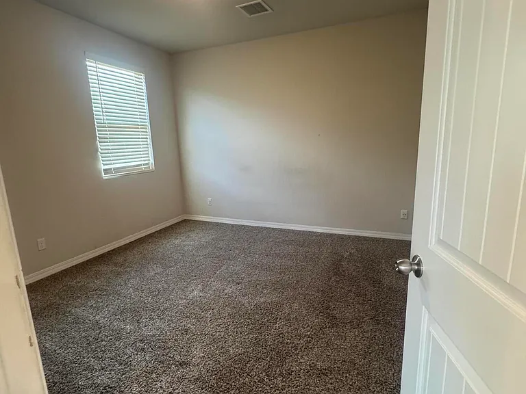 6116 Hidden Row Ave — Photo 9