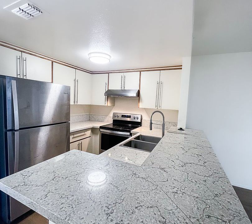 1st image of 2207 N St APT 2
