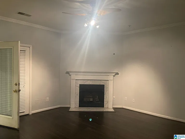 681 Treymoor Dr — Photo 7