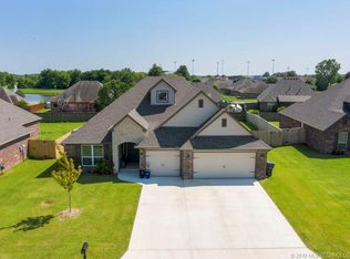 8240 Quail Ridge Rd, Claremore, OK 74019