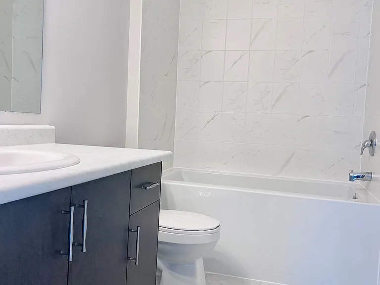 434 Robert Woolner St — Photo 19
