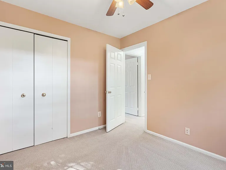 2621 John Milton Dr — Photo 33