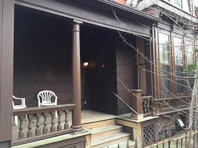 Private side entrance