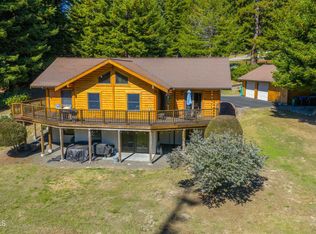 32001 Little Valley Rd, Fort Bragg, CA 95437