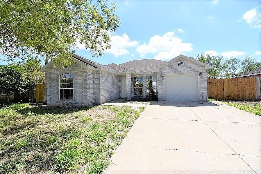 1st image of 2006 Vista Verde Cir E