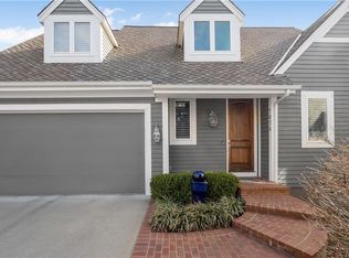 7874 Howe Cir, Prairie Village, KS 66208