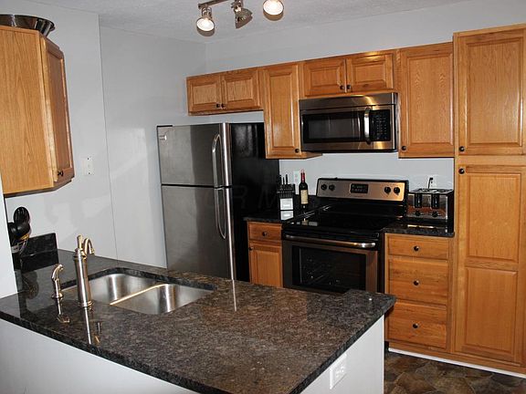 5th image of 2494 Crystal Springs Dr