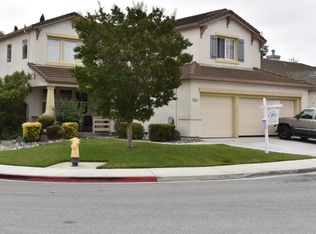 1515 Liberty Ct, Hollister, CA 95023