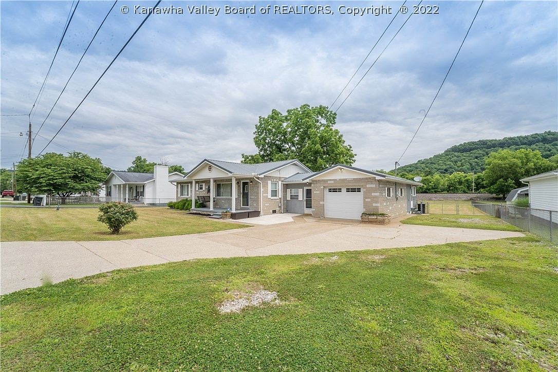 374 1st Ave N, Red House, WV 25168 Zillow