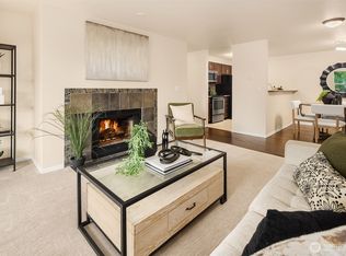 13209 Newcastle Way APT B201, Newcastle, WA