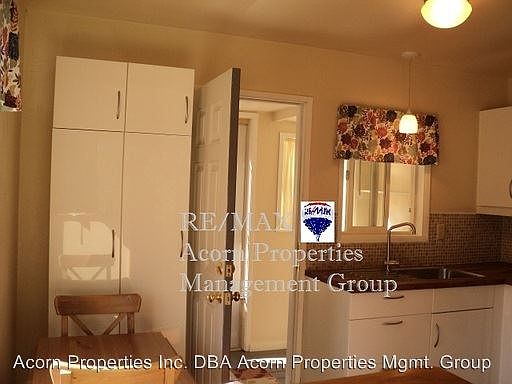 2nd image of 154 Blazer Ct #1