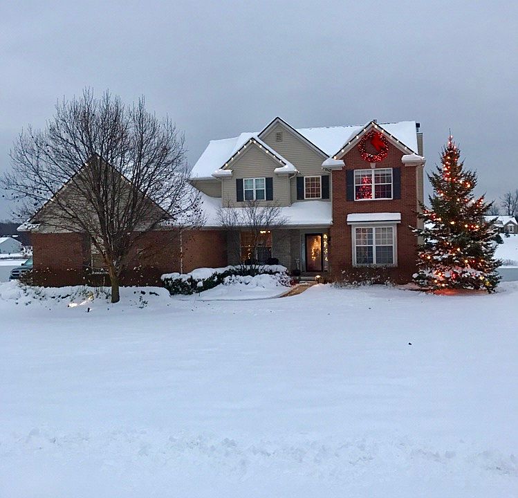 1st image of 3402 S Quarry Creek Dr