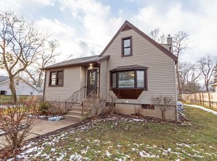 23530 N River St, Cary, IL