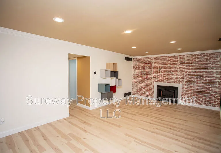 23 Winterset Ln — Photo 10