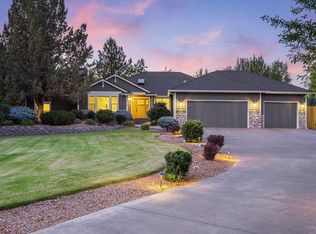 21186 Charity Ln, Bend, OR 97702