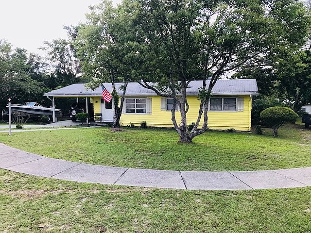 1st image of 1925 W Gardenia Dr