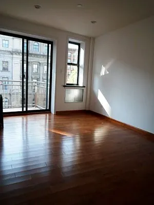 Rented by Site Realty Services | media 43