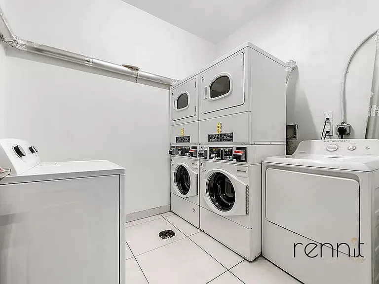 676 New York Ave #PENTHOUSE — Photo 4