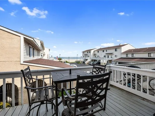 352 N 1st St #34, Hampton, VA 23664