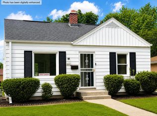 5037 N 74th STREET, Milwaukee, WI 53218